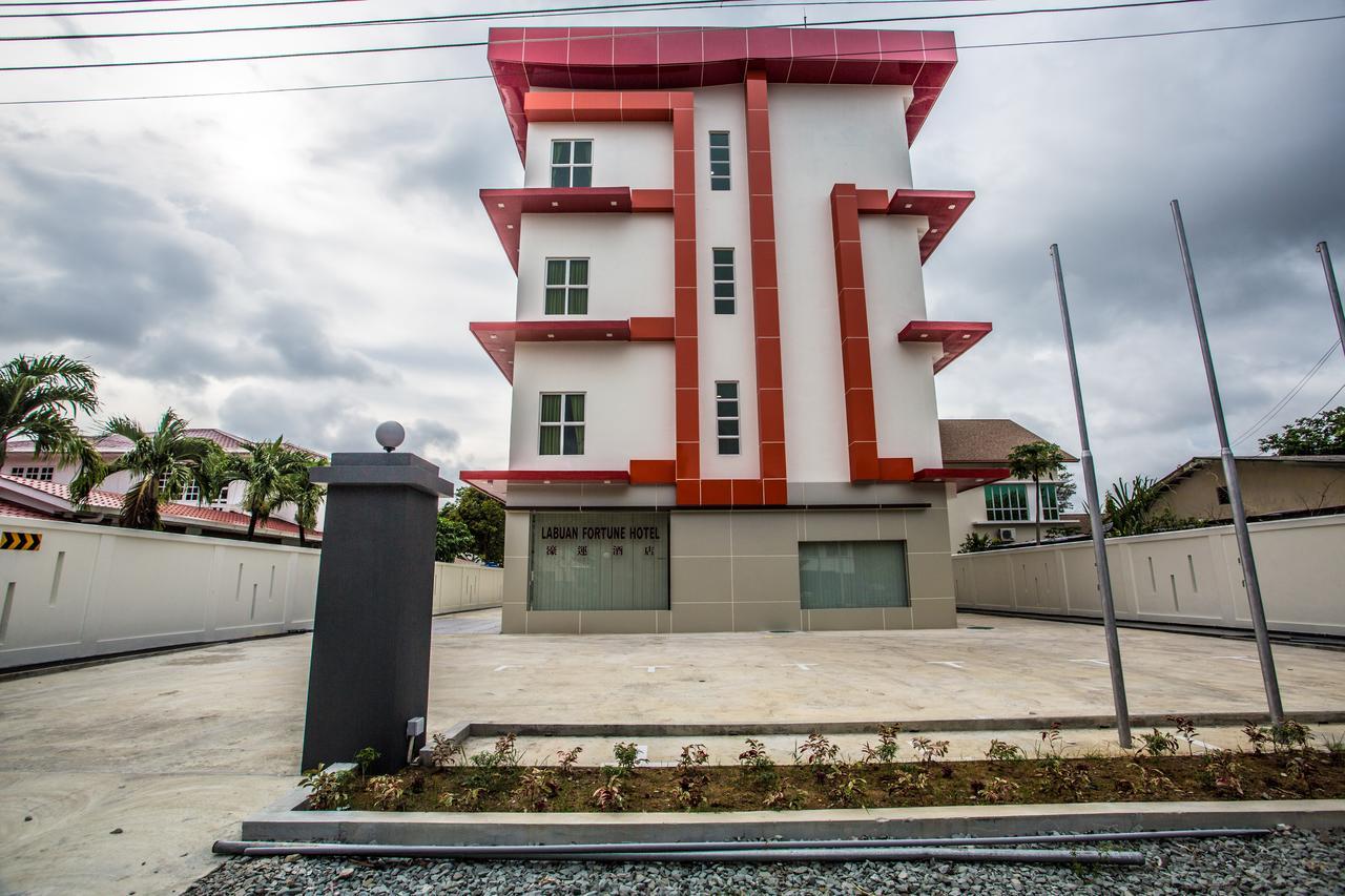 Labuan Fortune Hotel Exterior foto